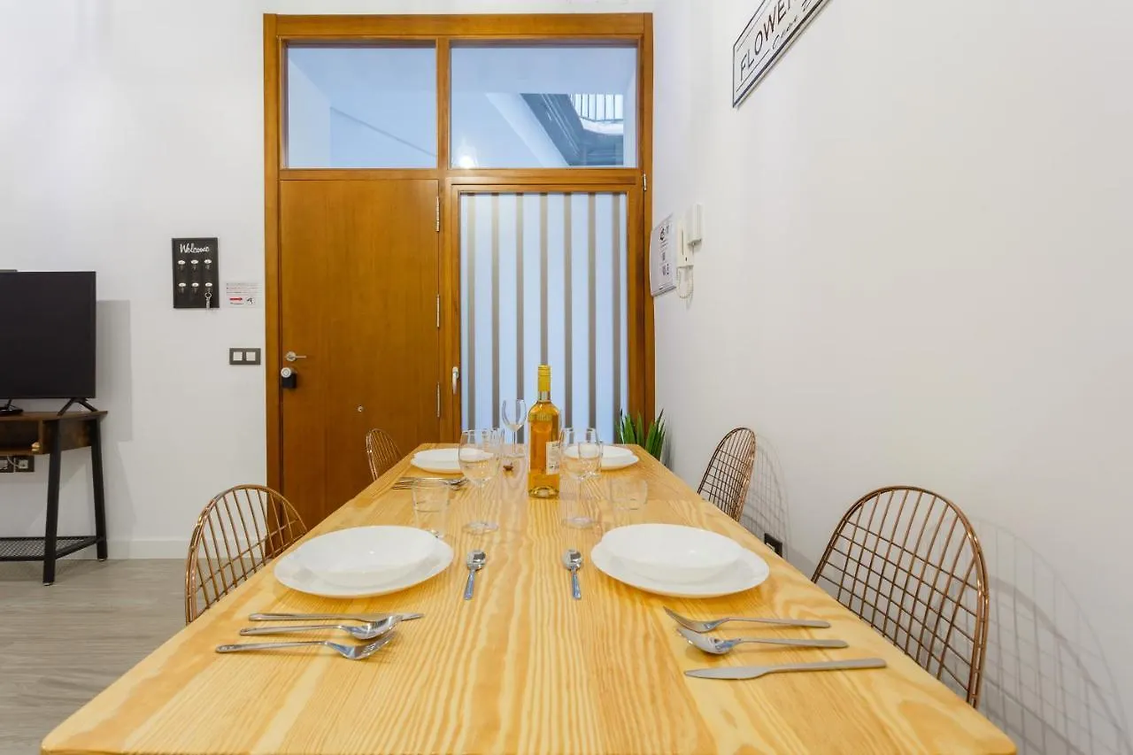 Cruise Adapted Apartment By Cadiz4Rentals